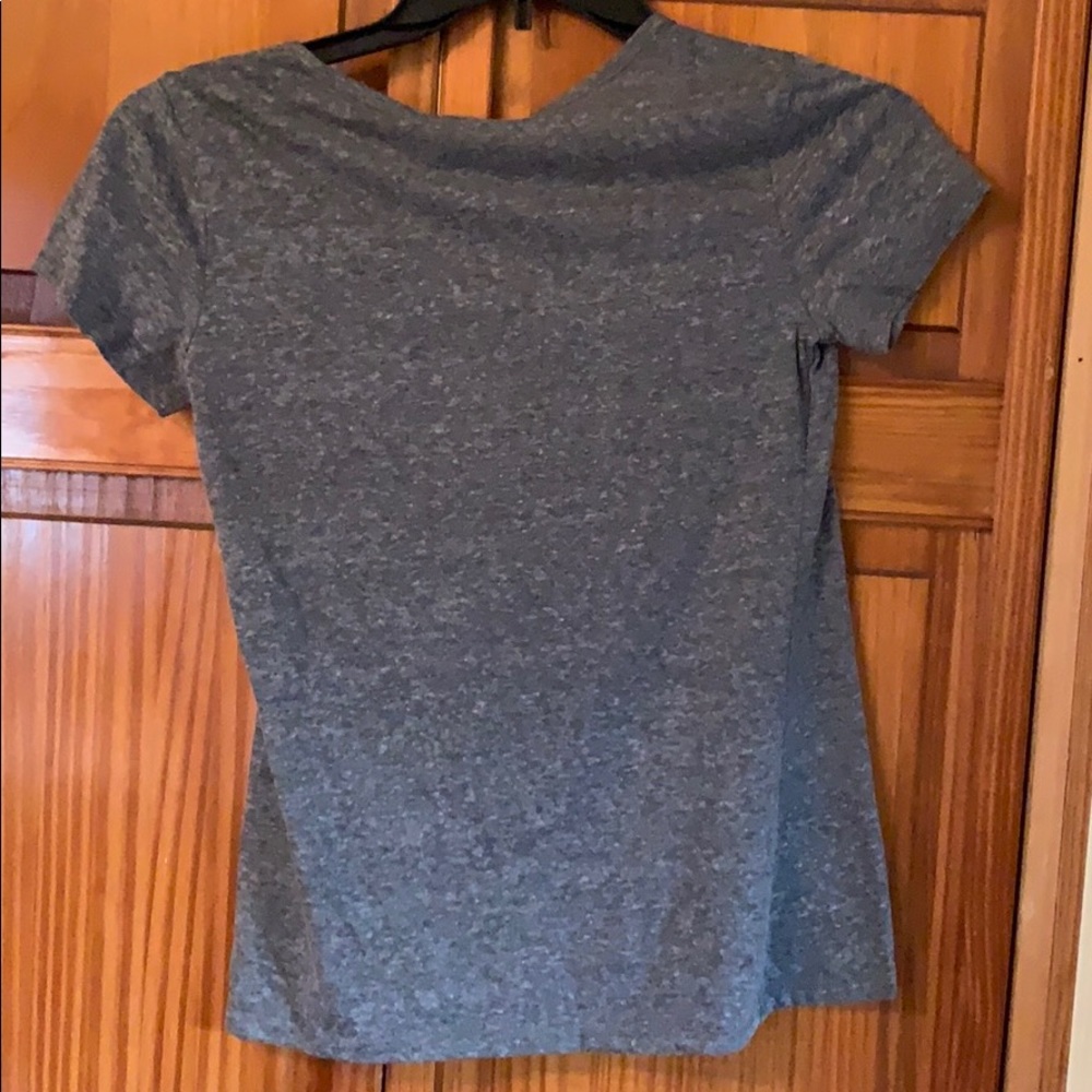 For the Republic Grey Women's Tee Shirt Size XS - Picture 4 of 4